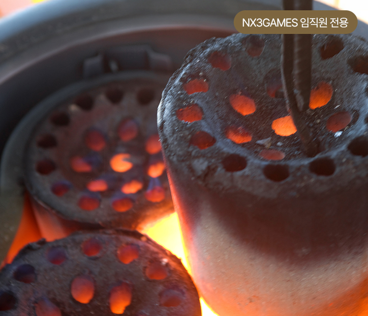 콘텐츠 상세 배경